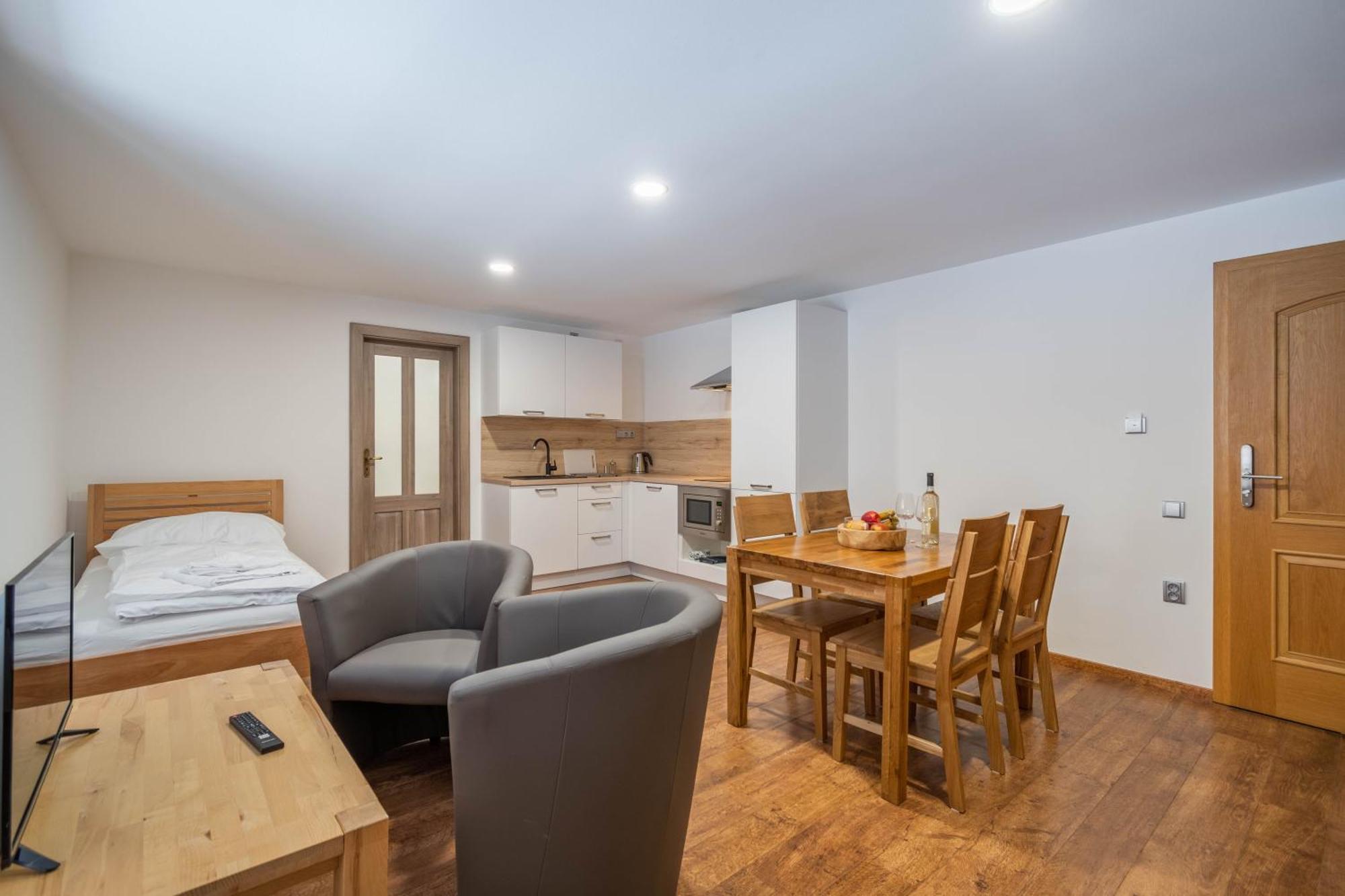 Kokorin Apartments Room photo